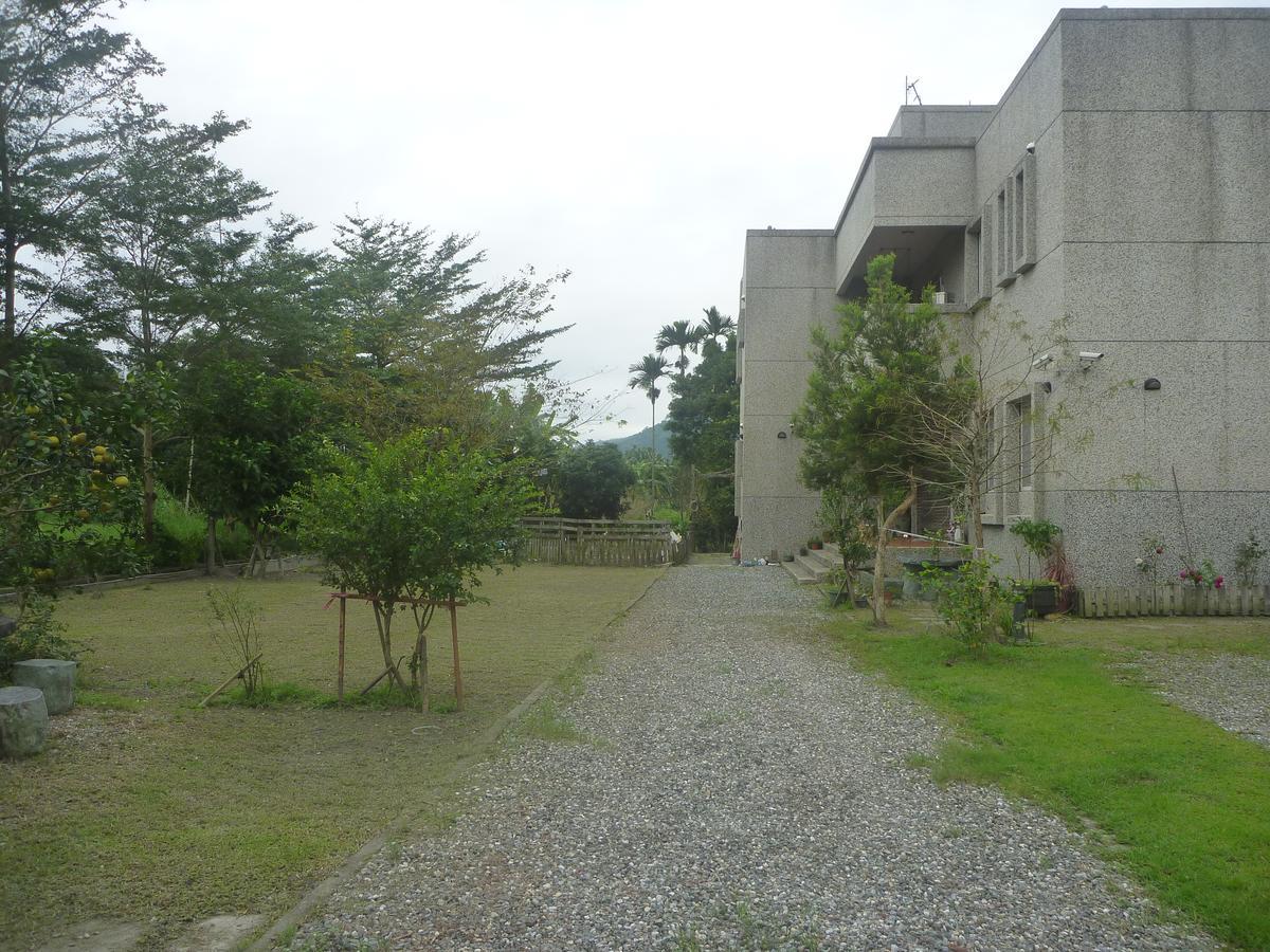 Shan Bian 52 Homestay Fengshan  Eksteriør billede